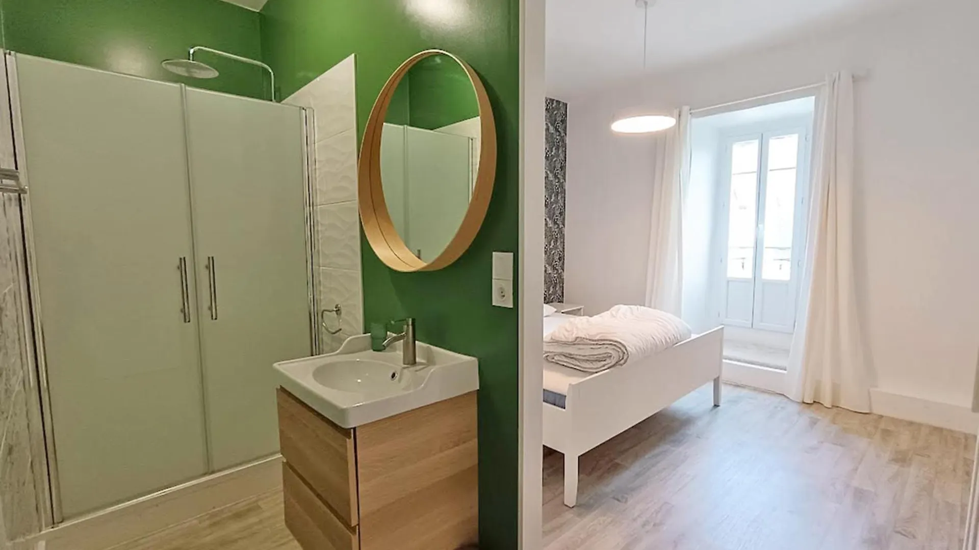 Appartement Le Telecab', T5, Wifi, Cave, Ascenseur, 8 Personnes à Bagnères-de-Luchon France
