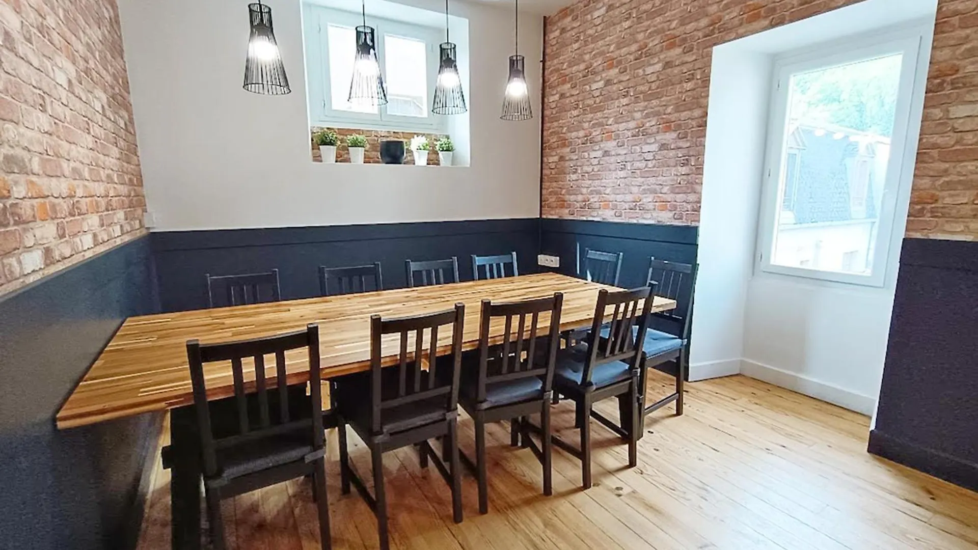 Appartement Le Telecab', T5, Wifi, Cave, Ascenseur, 8 Personnes à Bagnères-de-Luchon