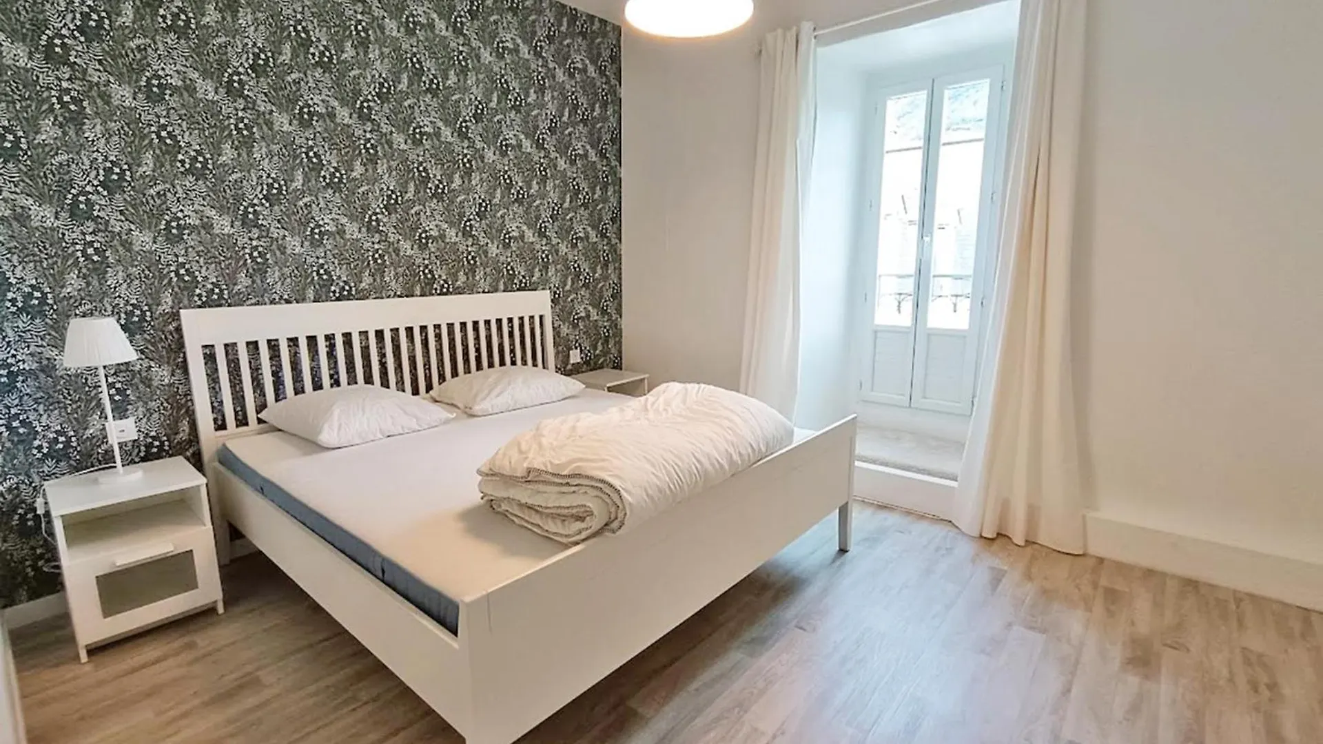Appartement Le Telecab', T5, Wifi, Cave, Ascenseur, 8 Personnes à Bagnères-de-Luchon 0*,
